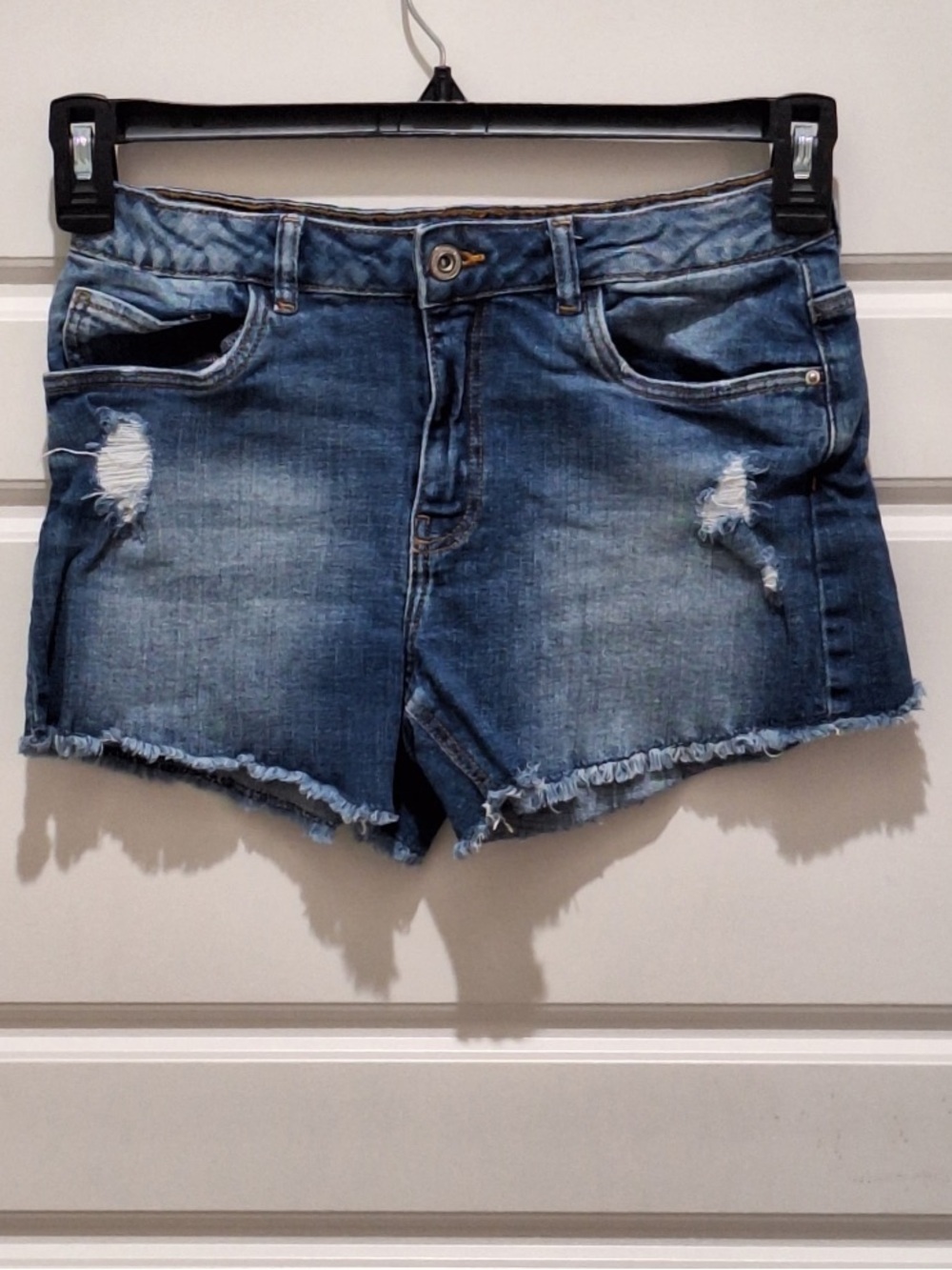 Zara Girls Medium Wash Grunge Distressed Frayed Hem Denim Shorts Size 13/14